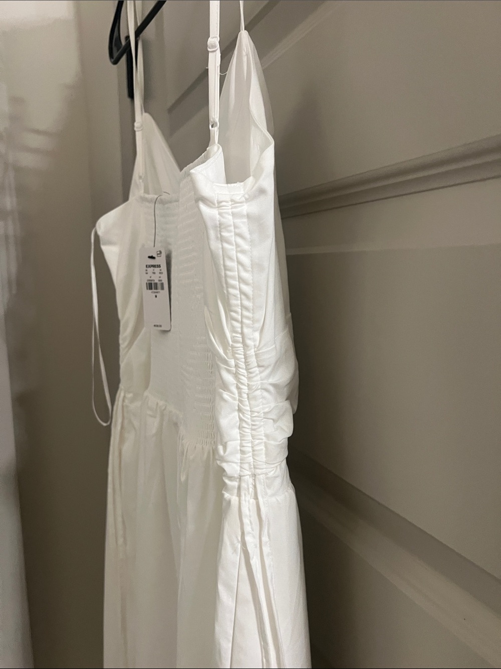 Express white maxi dress - Picture 3 of 8